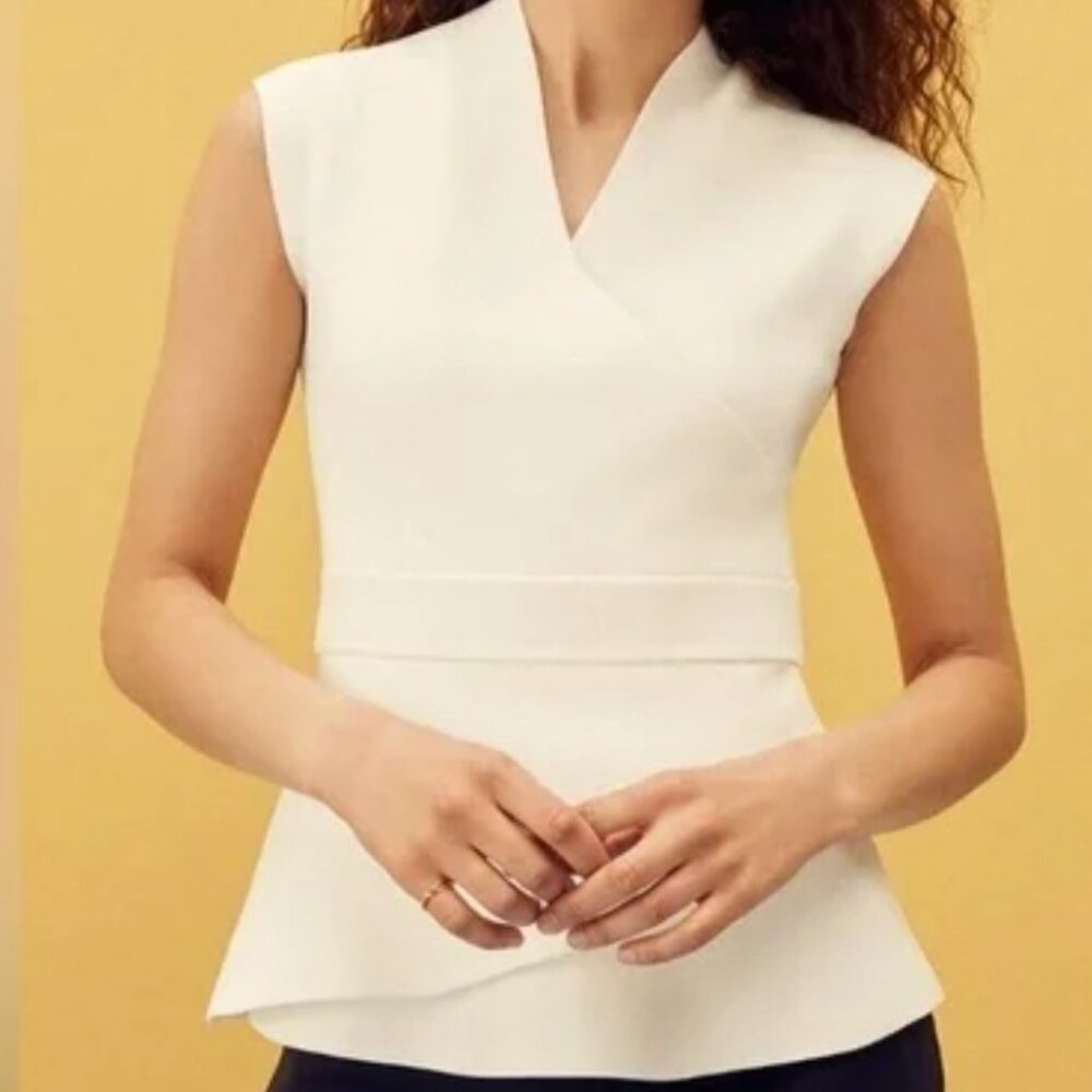 NWOT The Fold London Ivory Sculpt Knit Top